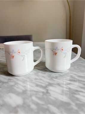 Vintage Arcopal France White Floral Mugs - Set of 2